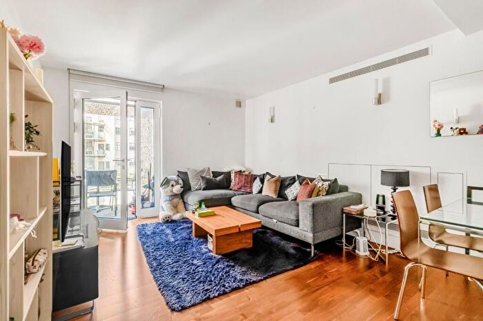 2 Bedroom Flat To Rent In Weymouth Street, London, W1W