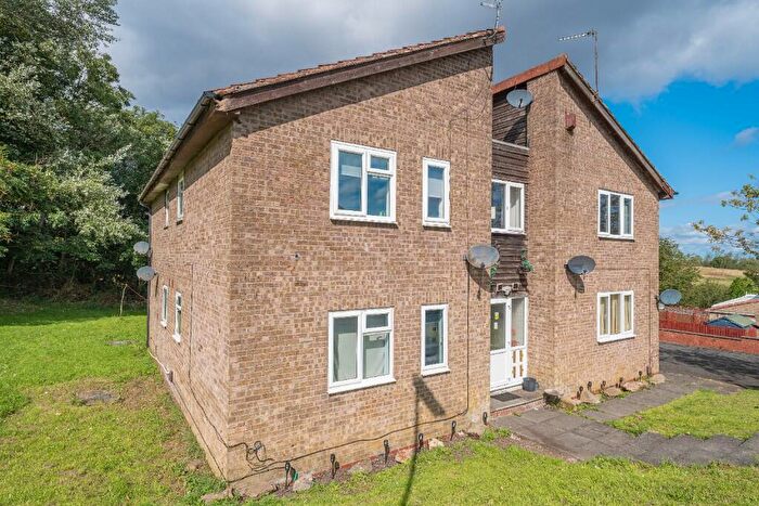 Studio To Rent In Dykes Way, Windy Nook, Gateshead, Tyne And Wear, NE10