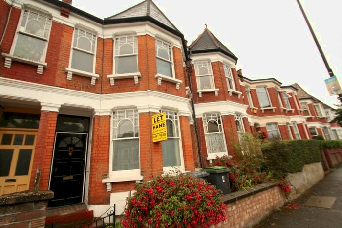 2 Bedroom Flat To Rent In Seymour Road, London, N8