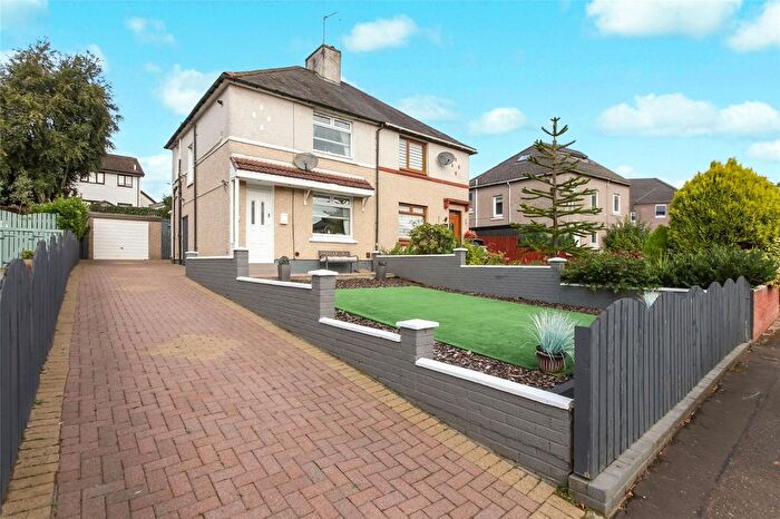 2 Bedroom Semi Detached House For Sale In Rhindmuir Avenue, Swinton, Glasgow, G69