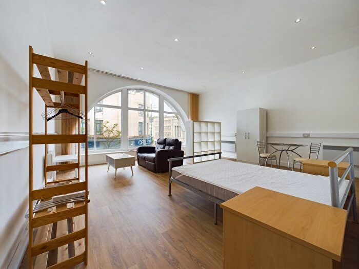 1 Bedroom Studio To Rent In Castle Lofts, Swansea, SA1