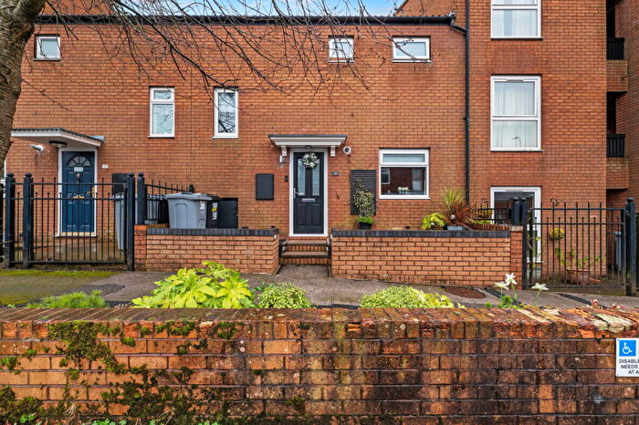 2 Bedroom Mews For Sale In Jodrell Street, Macclesfield, SK11