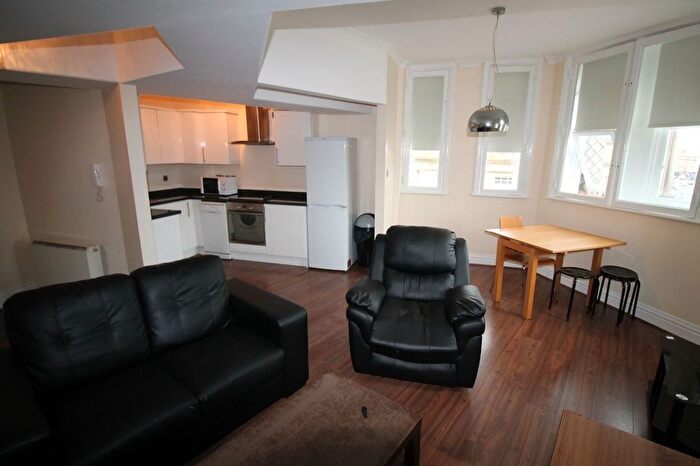 1 Bedroom Flat To Rent In Westgate Road, Newcastle Upon Tyne, NE1