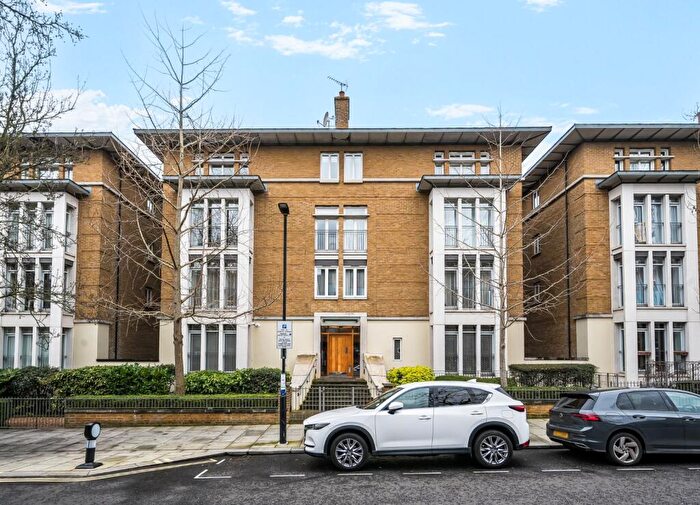 2 Bedroom Flat For Sale In Marlborough Hill, St Johns Wood London, NW8