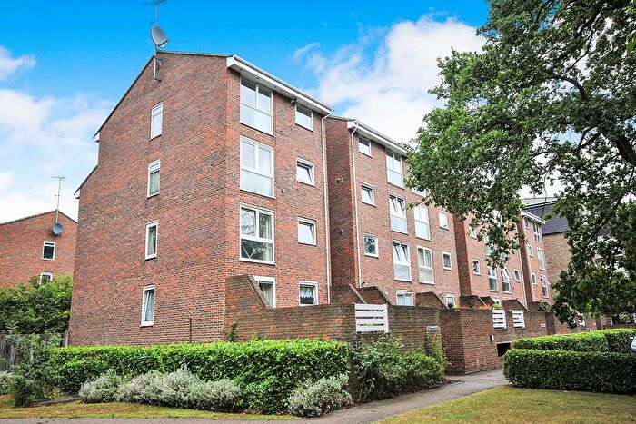 2 Bedroom Flat To Rent In Westmoreland Road, Bromley, BR2