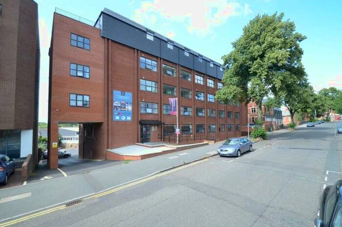 1 Bedroom Flat To Rent In Station Road, Kettering, NN15