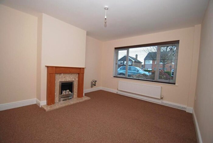 3 Bedroom House To Rent In Bideford Avenue, Baswich, Stafford, ST17