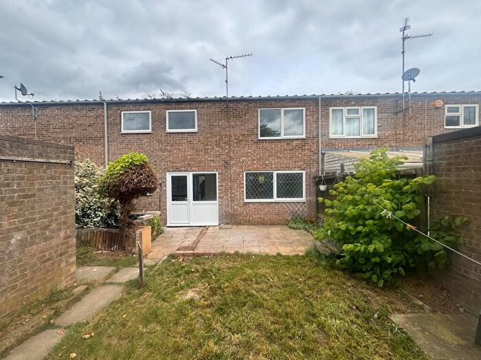 3 Bedroom House To Rent In Odecroft, Peterborough, PE3