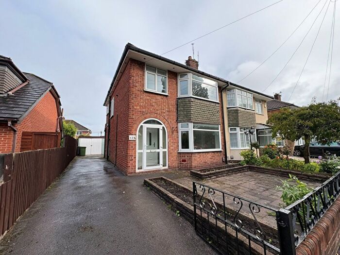 3 Bedroom Semi Detached House For Sale In Deyes Lane, Maghull, L31