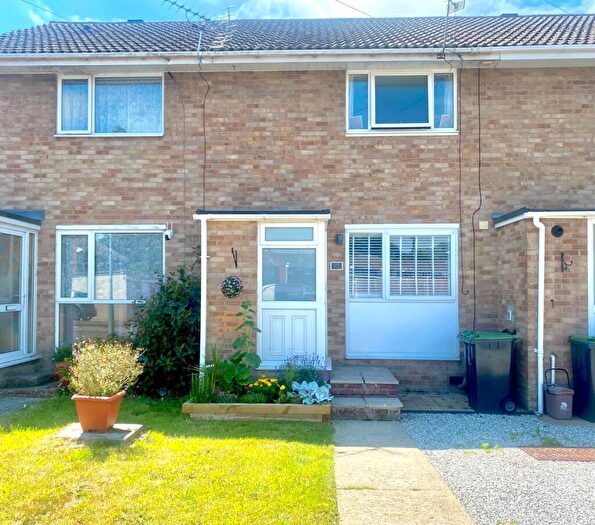 3 Bedroom Terraced House For Sale In Cowleys Road, Burton, Christchurch, Dorset, BH23