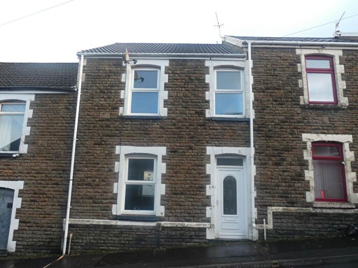 3 Bedroom Terraced House To Rent In Lewis Road, Neath, West Glamorgan., SA11