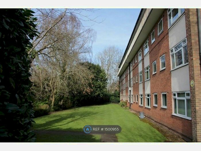 1 Bedroom Flat To Rent In Malcolm Court, Wolverhampton, WV1