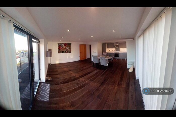 2 Bedroom Flat To Rent In Court Road, Hythe, CT21