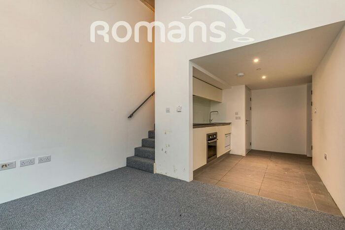 1 Bedroom Apartment To Rent In Lake Shore Drive, Bristol, BS13