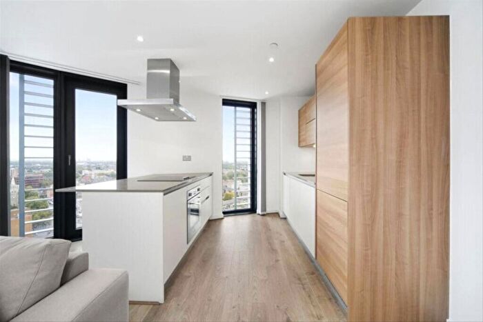 2 Bedroom Flat For Sale In Unex Tower, London, E15