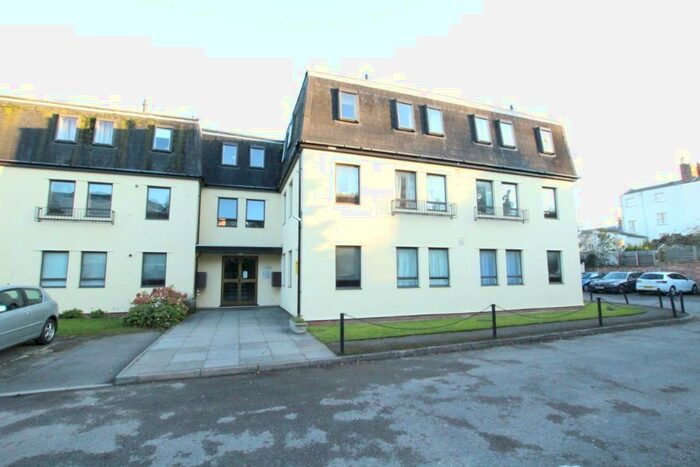1 Bedroom Flat To Rent In Cedar Court Road, Cheltenham, GL53