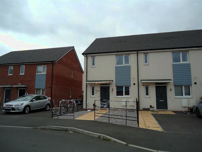3 Bedroom Terraced House To Rent In Peru Close, Newport, NP19
