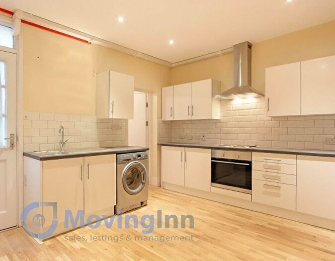 6 Bedroom Property To Rent In Latimer Road, Croydon, CR0