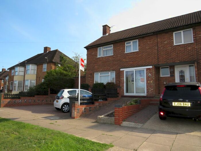 1 Bedroom Property To Rent In Hawthorn Drive, Ipswich, IP2