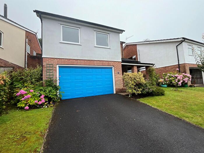 3 Bedroom Detached House For Sale In Glenwater Close, Axmouth, Seaton, EX12