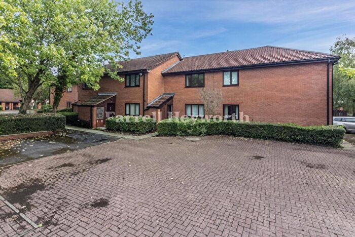 1 Bedroom Flat For Sale In Golf View, Ingol, Preston, PR2