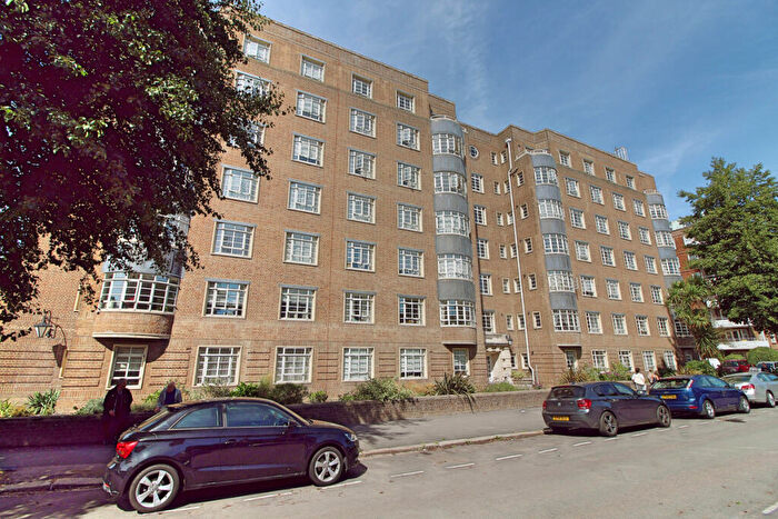 1 Bedroom Retirement Property For Sale In Wilbury Road, Hove., BN3