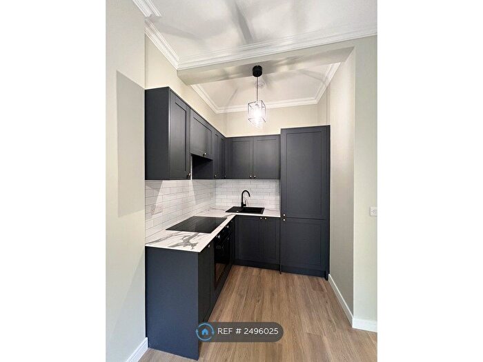 1 Bedroom Flat To Rent In Wardlaw Place, Edinburgh, EH11