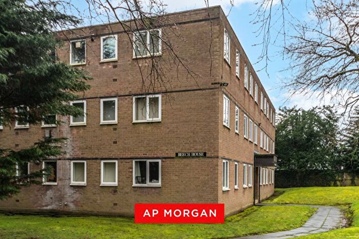 2 Bedroom Flat For Sale In Church Road, Northfield, Birmingham, West Midlands, B31