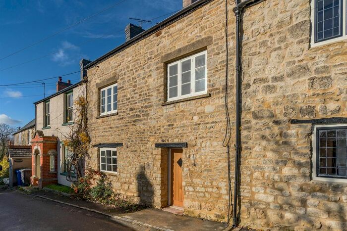 3 Bedroom Cottage For Sale In Chapel Lane, Whitfield, Brackley, NN13