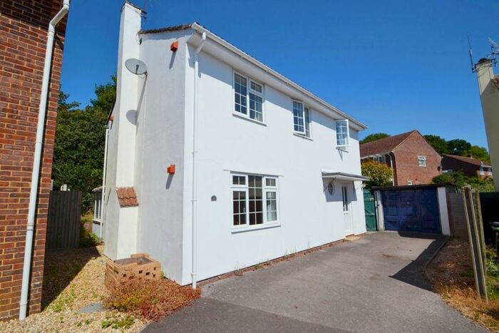 4 Bedroom Detached House To Rent In Blandford, DT11