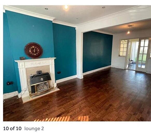 3 Bedroom Detached House To Rent In Salisbury Road, London, E4