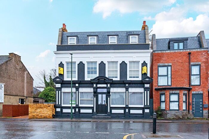 7 Bedroom Detached House For Sale In Lion Road, Bexleyheath, Kent, DA6