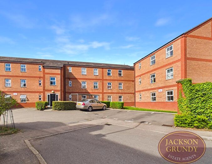 2 Bedroom Flat For Sale In Turners Gardens, Wootton, NN4