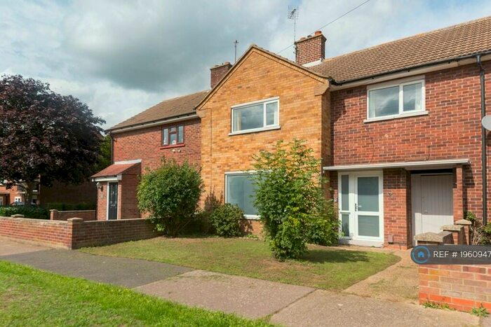 5 Bedroom Terraced House To Rent In Hickory Avenue, Colchester, CO4