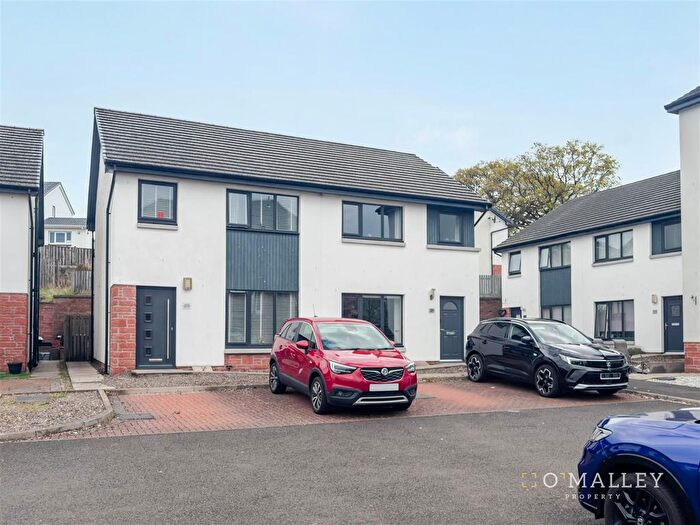 3 Bedroom Semi-Detached House For Sale In Bryden Way, Alloa, FK10