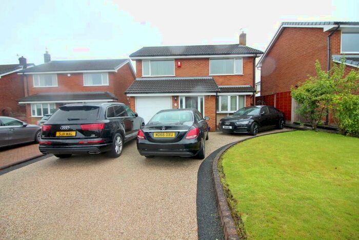 4 Bedroom Detached House To Rent In Otterbury Close, Bury, BL8