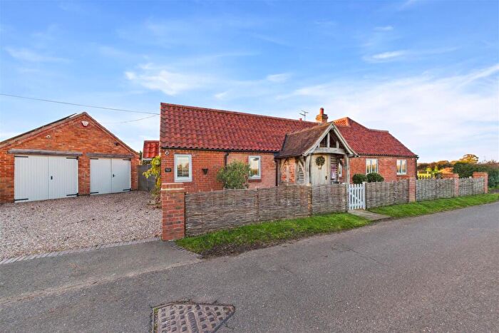 3 Bedroom Cottage For Sale In Bathley Lane, Little Carlton, Newark, NG23