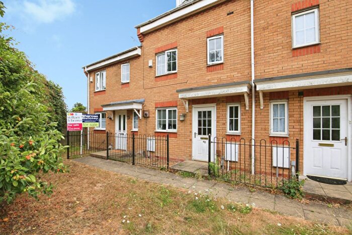 3 Bedroom End Terrace House For Sale In Buckthorn Road, Hampton Hargate, Peterborough, PE7