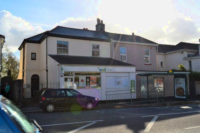 1 Bedroom Flat To Rent In Old Laira Road Laira, Plymouth, Devon, PL3