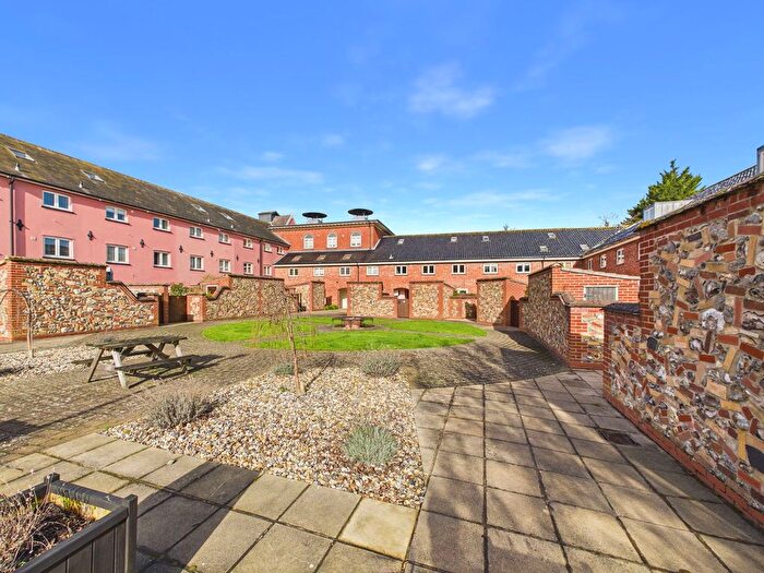 2 Bedroom Flat For Sale In Cherry Tree Court, Diss, IP22