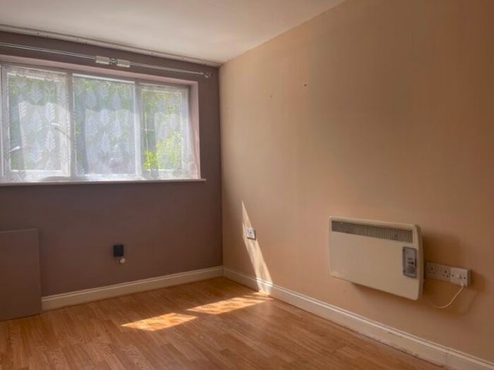 Studio To Rent In Studio, Mullion Place, Fishermead, MK6