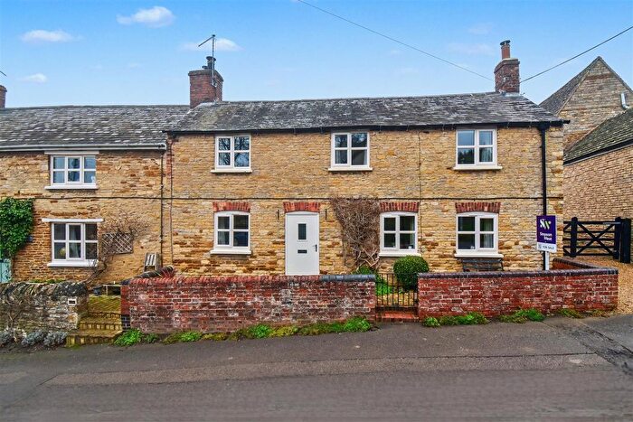 2 Bedroom Cottage For Sale In Arnhill Road, Gretton, Corby, NN17