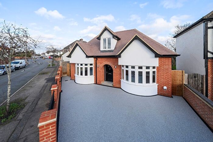 2 Bedroom Villa For Sale In Beechway, Bexley, DA5