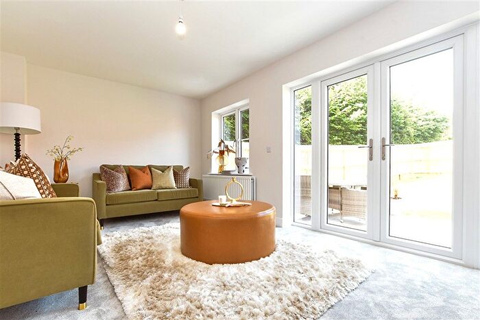 3 Bedroom Detached House For Sale In Goldbridge Road, Newick, Lewes, East Sussex, BN8