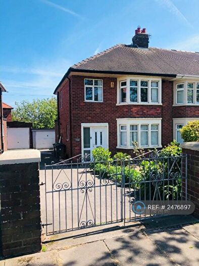 3 Bedroom Semi-Detached House To Rent In Devonshire Road, Blackpool, FY2