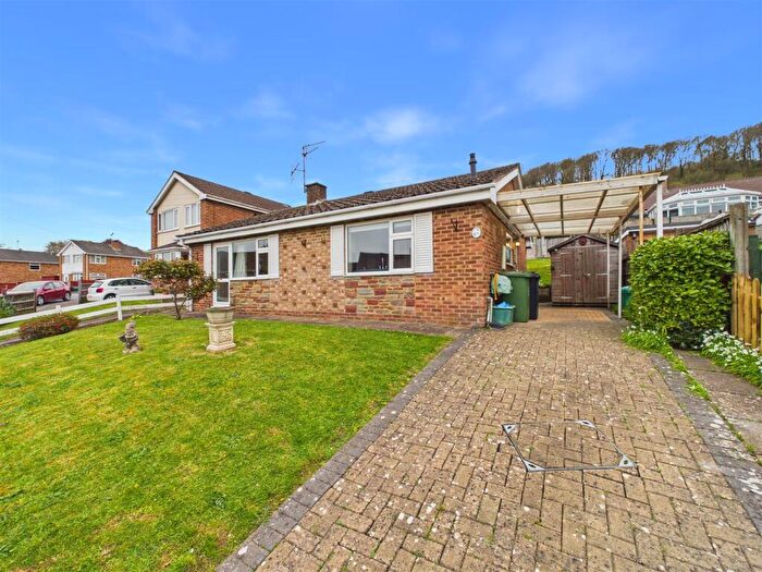 3 Bedroom Detached Bungalow For Sale In Hollywell Road, Mitcheldean, GL17