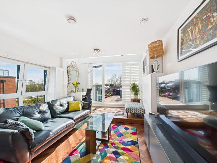 1 Bedroom Flat For Sale In Victoria Road, Elizabeth Court, HA4