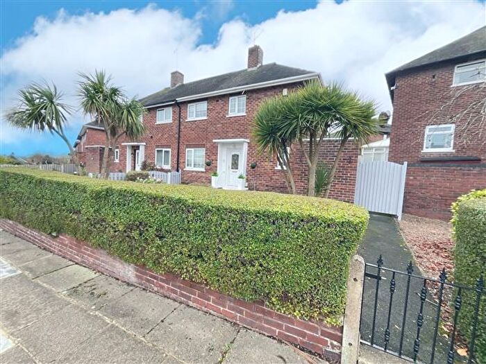 2 Bedroom Semi Detached House For Sale In Ballifield Crescent, Sheffield, Sheffield, S13