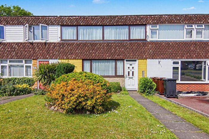 3 Bedroom Terraced House For Sale In Foredrove Lane, Solihull, B92