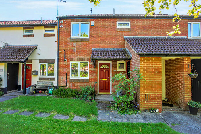 1 Bedroom Flat For Sale In Tag Croft, Ingol, Preston, Lancashire, PR2